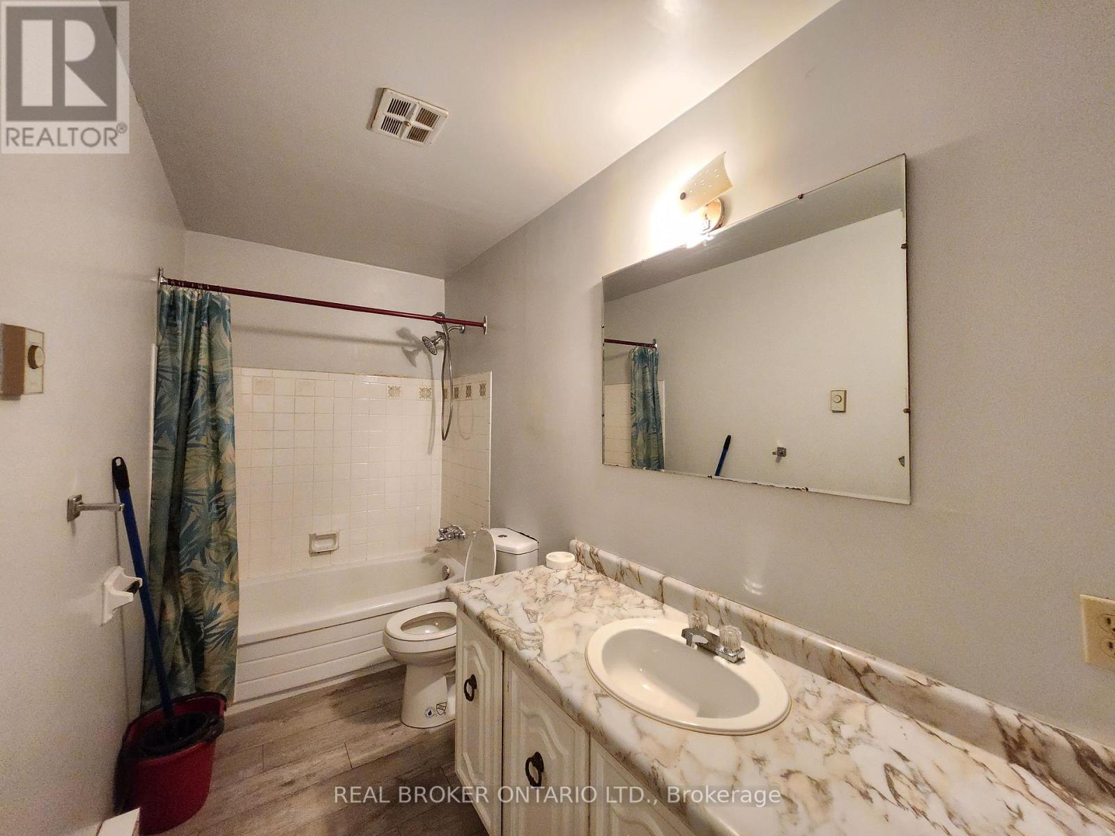 5130 Dundas Street W, Toronto, Ontario  M9A 1C2 - Photo 22 - W12294621