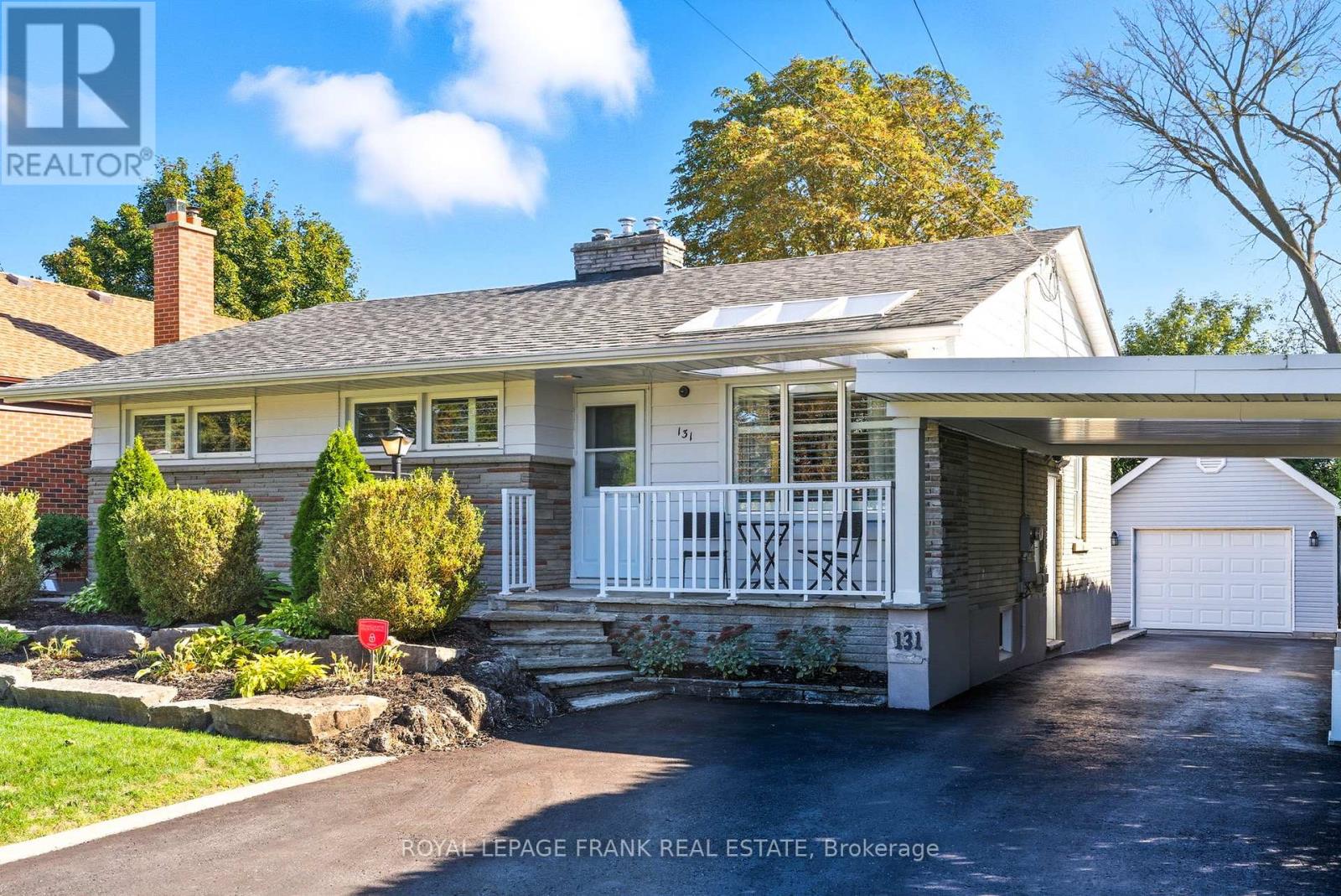 131 Jones Avenue, Oshawa, Ontario  L1G 3A3 - Photo 1 - E12442241