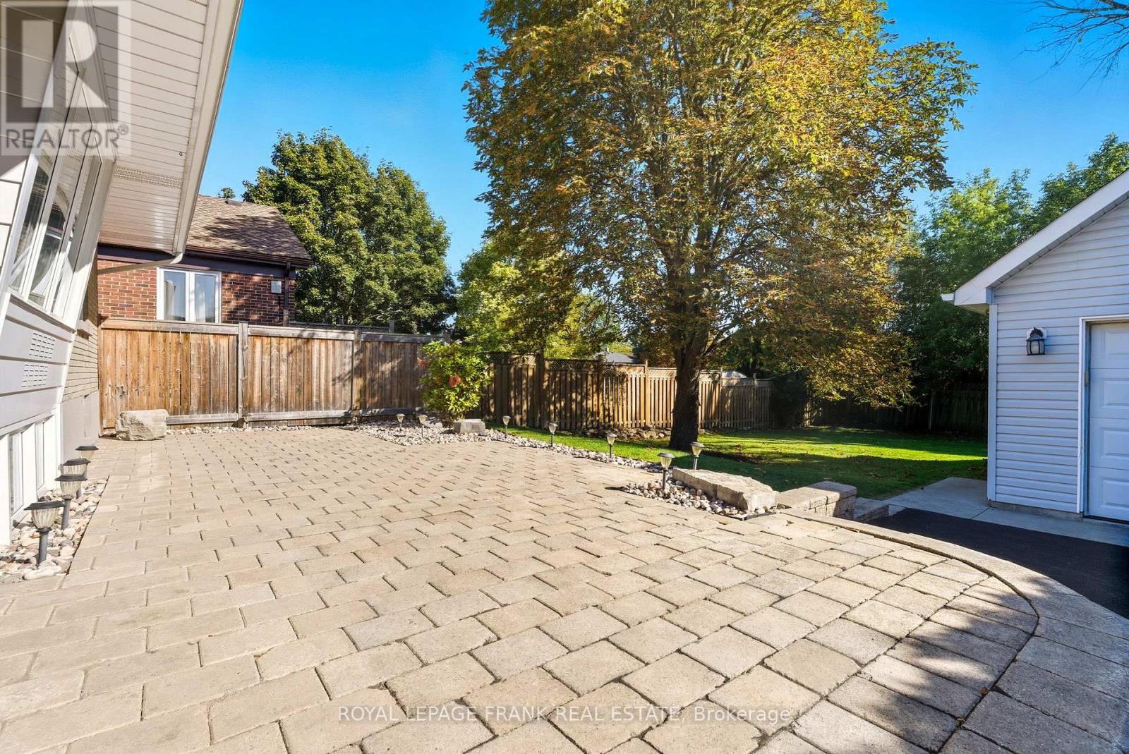 131 Jones Avenue, Oshawa, Ontario  L1G 3A3 - Photo 36 - E12442241