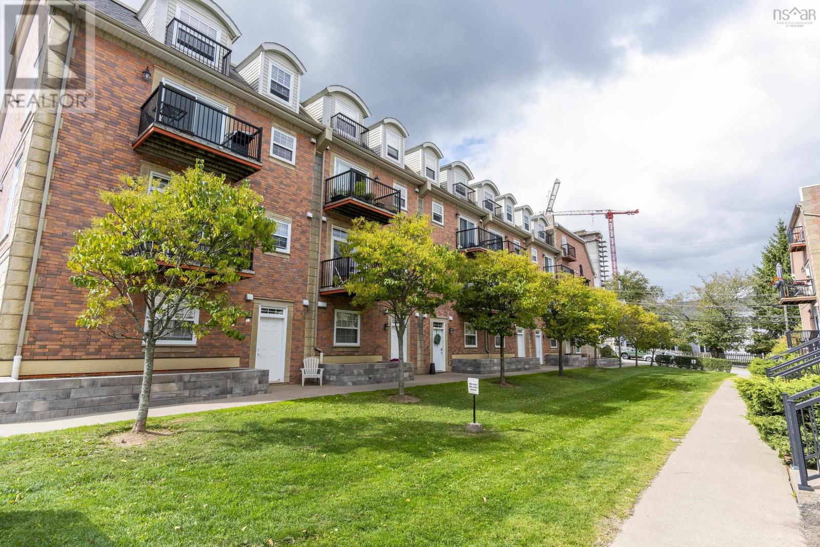 2173 Maitland Street, Halifax, Nova Scotia  B3K 2Z8 - Photo 1 - 202524997