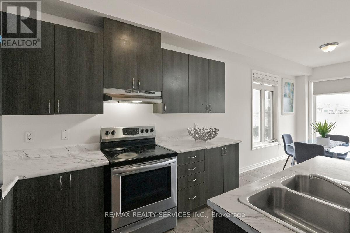 9 Phyllis Drive, Caledon, Ontario  L7C 4E3 - Photo 19 - W12442181