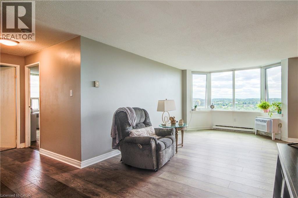 35 Green Valley Drive Unit# 1605, Kitchener, Ontario  N2P 2A5 - Photo 3 - 40764981