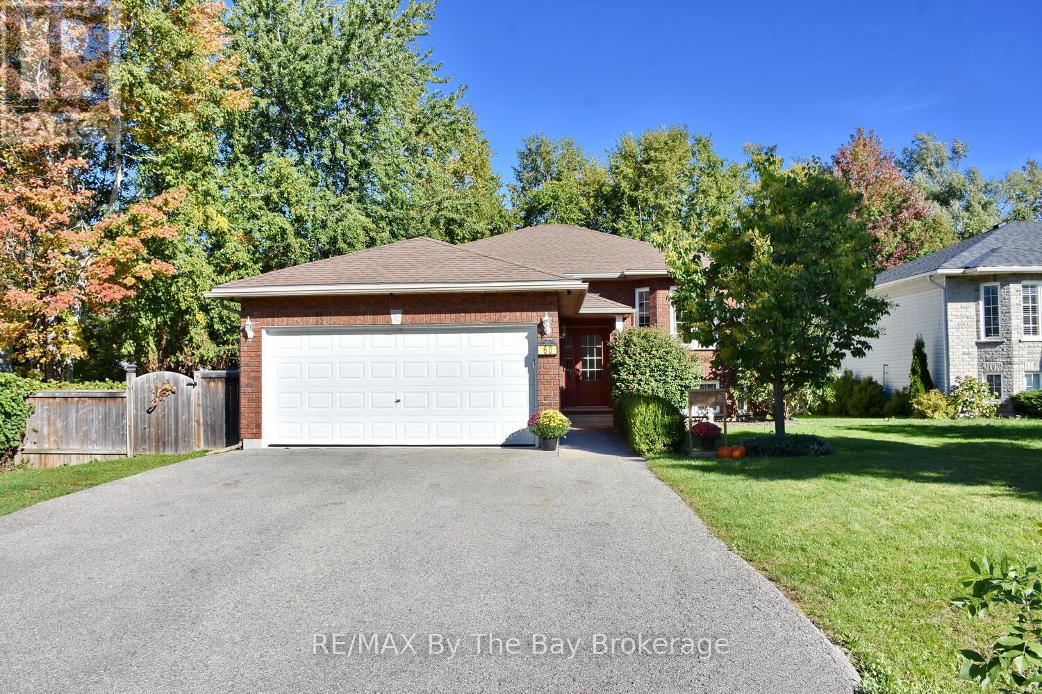 60 CARIBOU TRAIL, Wasaga Beach, Ontario