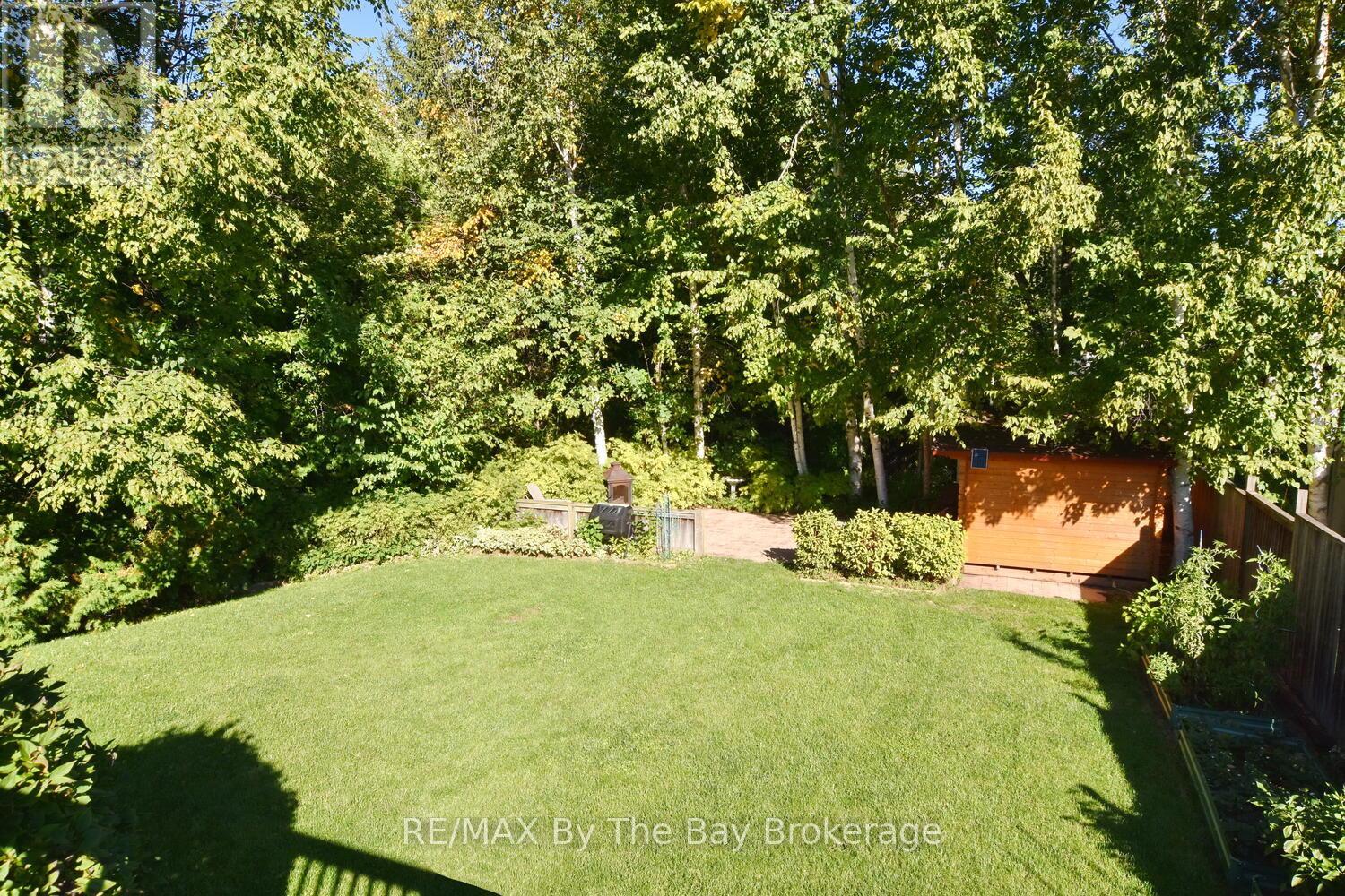 60 Caribou Trail, Wasaga Beach, Ontario  L9Z 1H4 - Photo 5 - S12442297