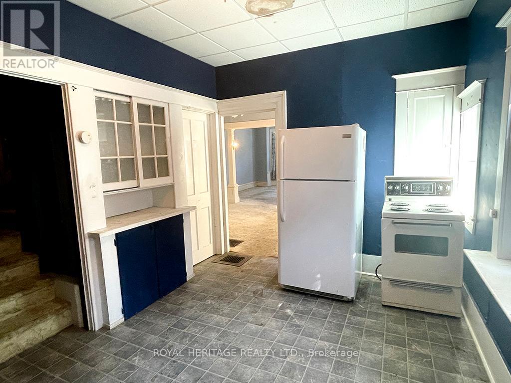 298 Charles Street, Belleville, Ontario  K8N 3M8 - Photo 17 - X12442294