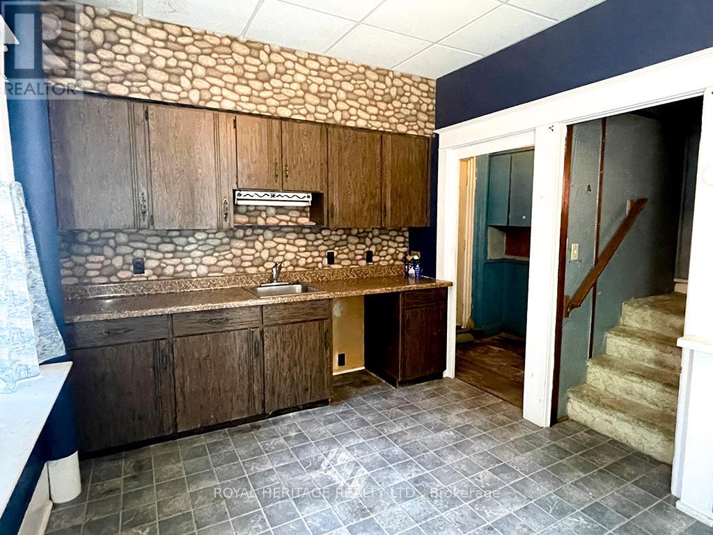 298 Charles Street, Belleville, Ontario  K8N 3M8 - Photo 18 - X12442294