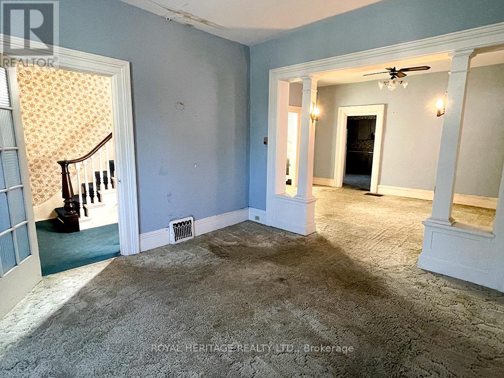 298 Charles Street, Belleville, Ontario  K8N 3M8 - Photo 6 - X12442294