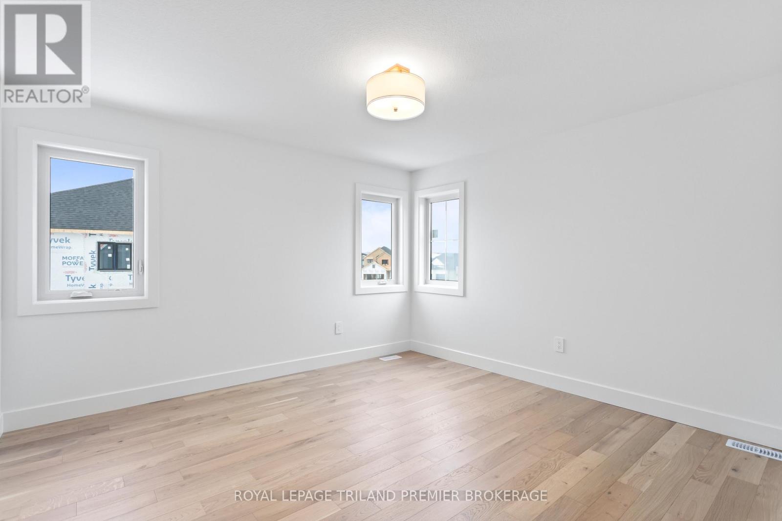 1378 Bush Hill Link, London North (North S), Ontario  N6G 0X6 - Photo 36 - X12442328