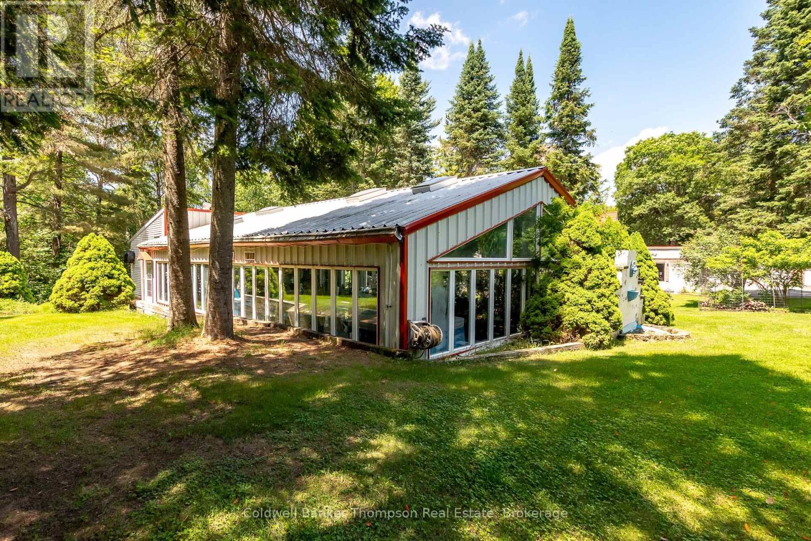 124 Hutcheson Beach Road, Huntsville, Ontario  P1H 1N4 - Photo 35 - X12442306