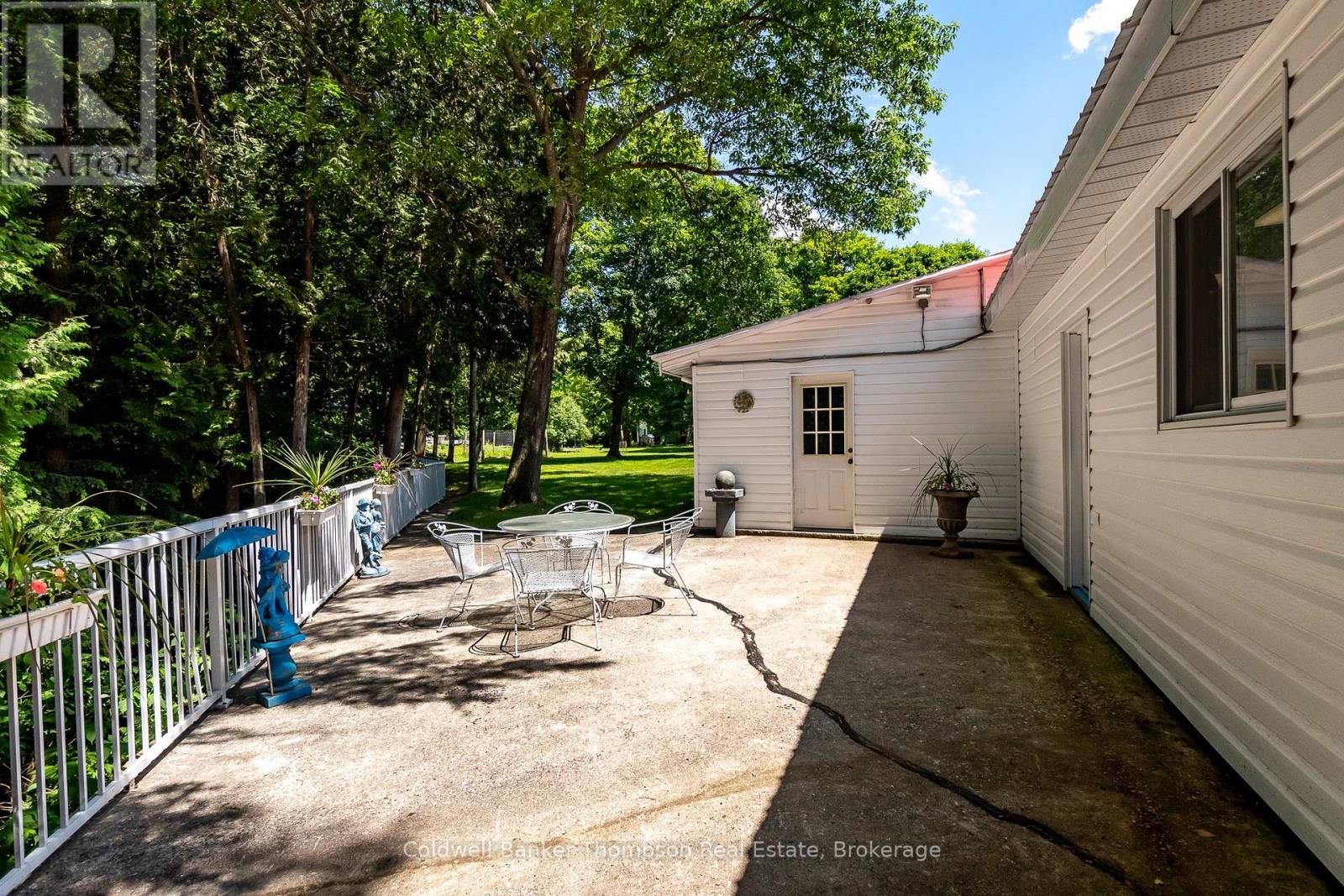 124 Hutcheson Beach Road, Huntsville, Ontario  P1H 1N4 - Photo 39 - X12442306