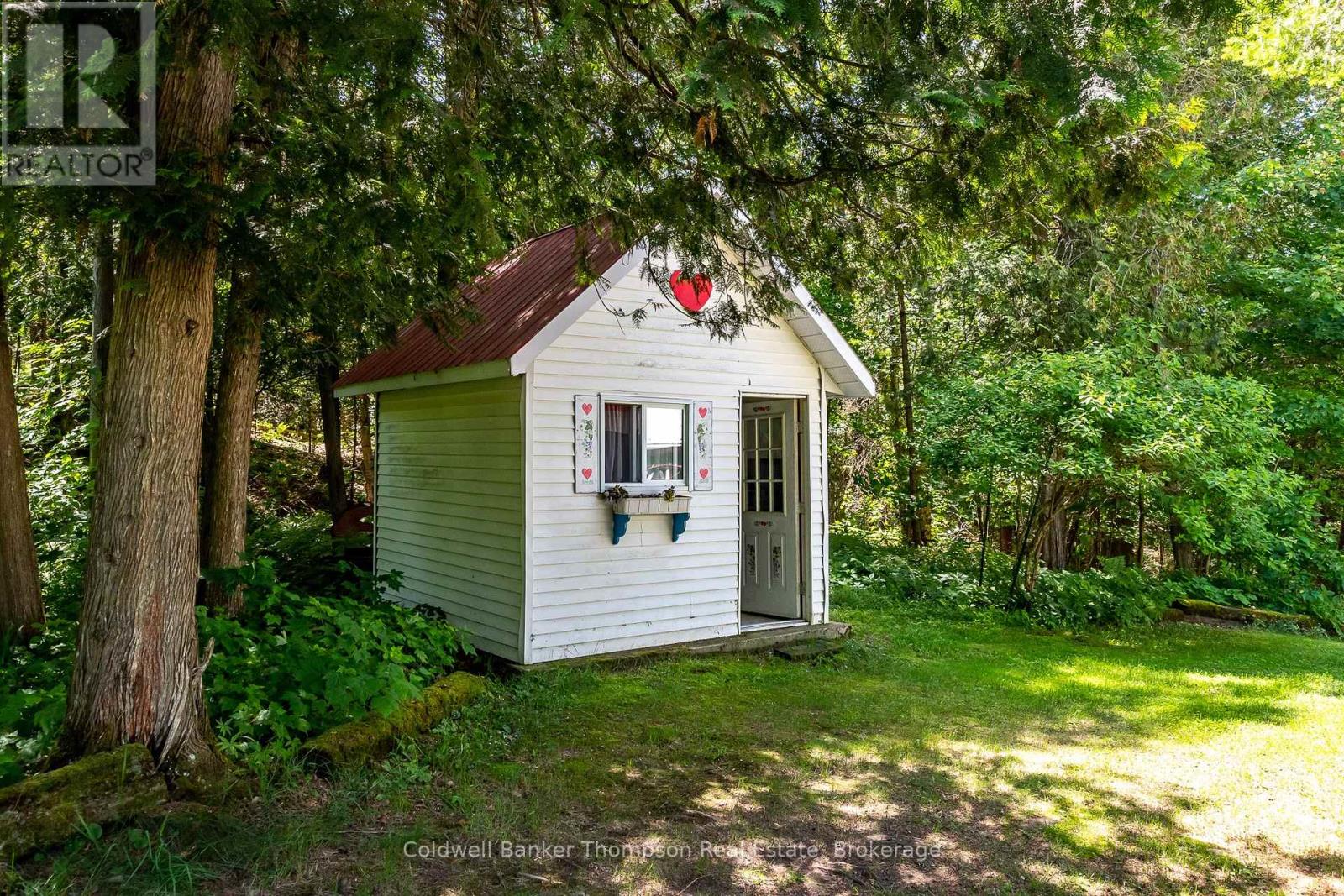 124 Hutcheson Beach Road, Huntsville, Ontario  P1H 1N4 - Photo 41 - X12442306