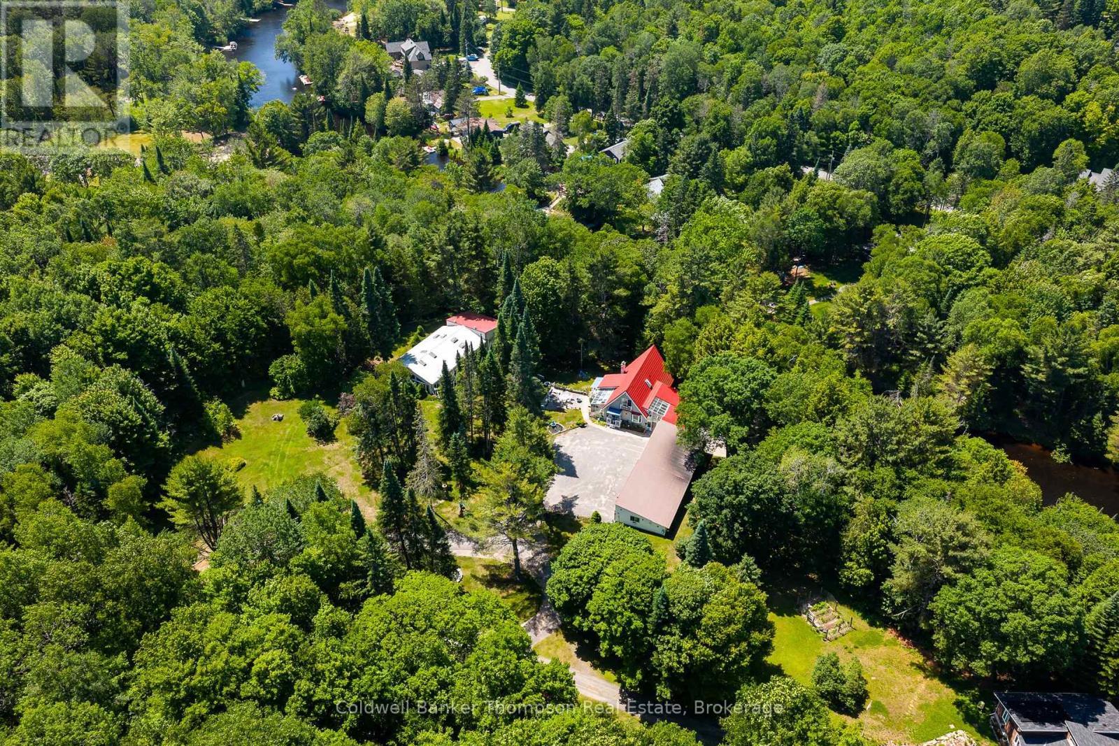 124 Hutcheson Beach Road, Huntsville, Ontario  P1H 1N4 - Photo 49 - X12442306