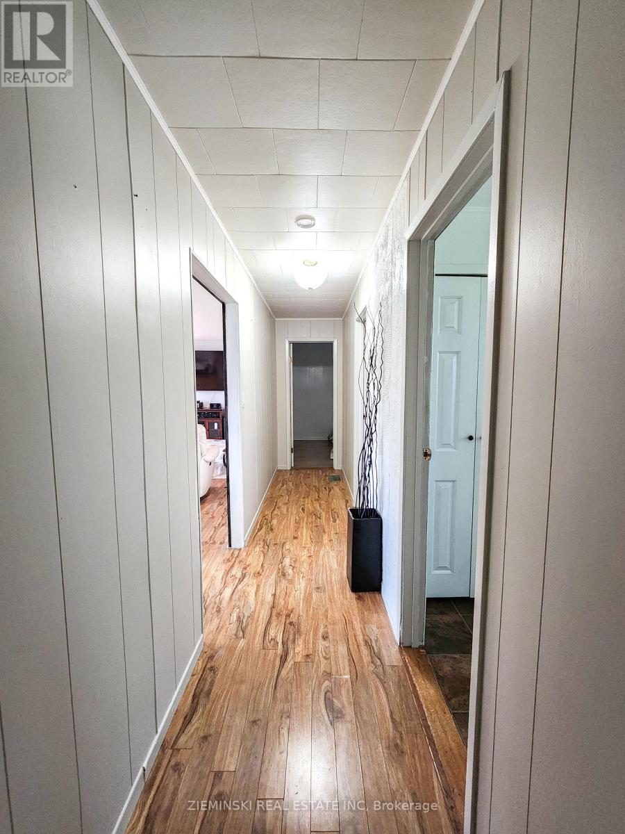 545 Silver Queen Lake Road, Cochrane, Ontario  P0L 1C0 - Photo 12 - T12442324