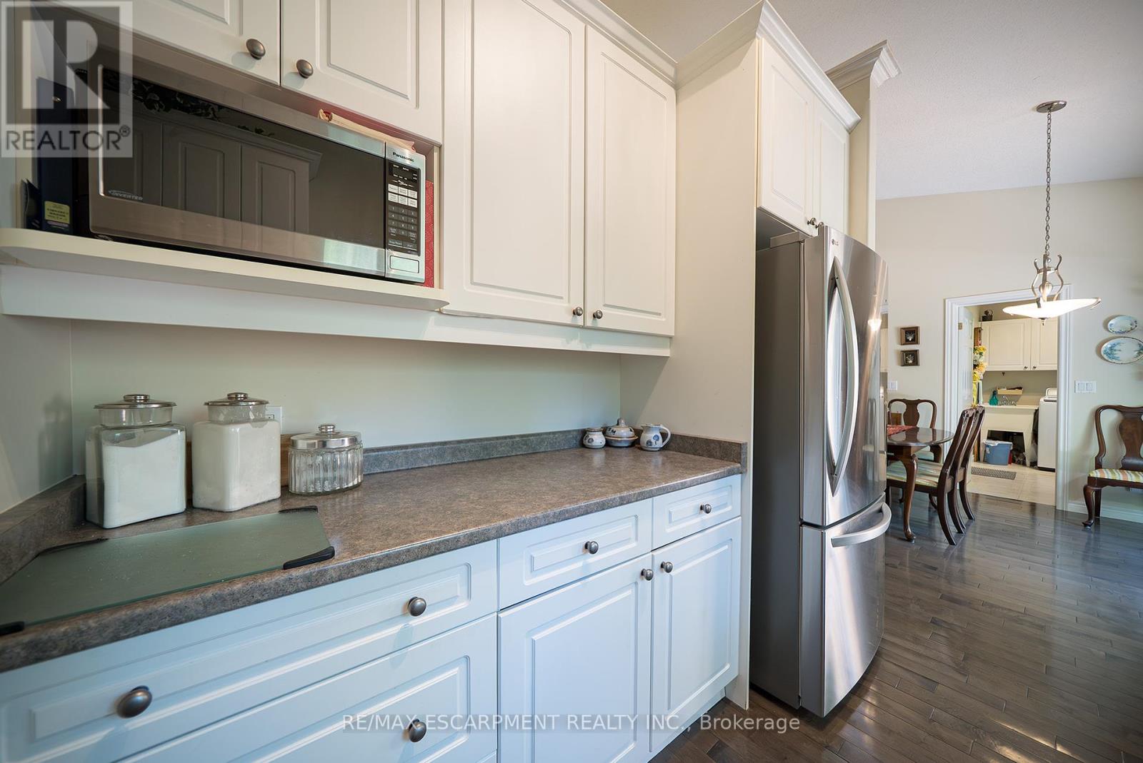 8 - 24 Hardy Road, Brantford, Ontario  N3T 5K6 - Photo 16 - X12442223