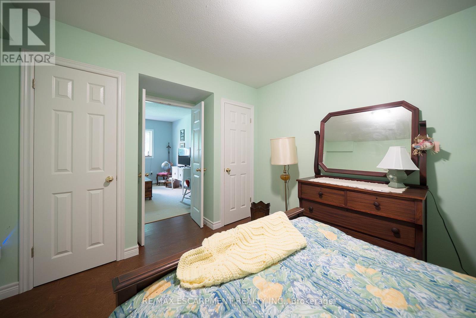 8 - 24 Hardy Road, Brantford, Ontario  N3T 5K6 - Photo 27 - X12442223