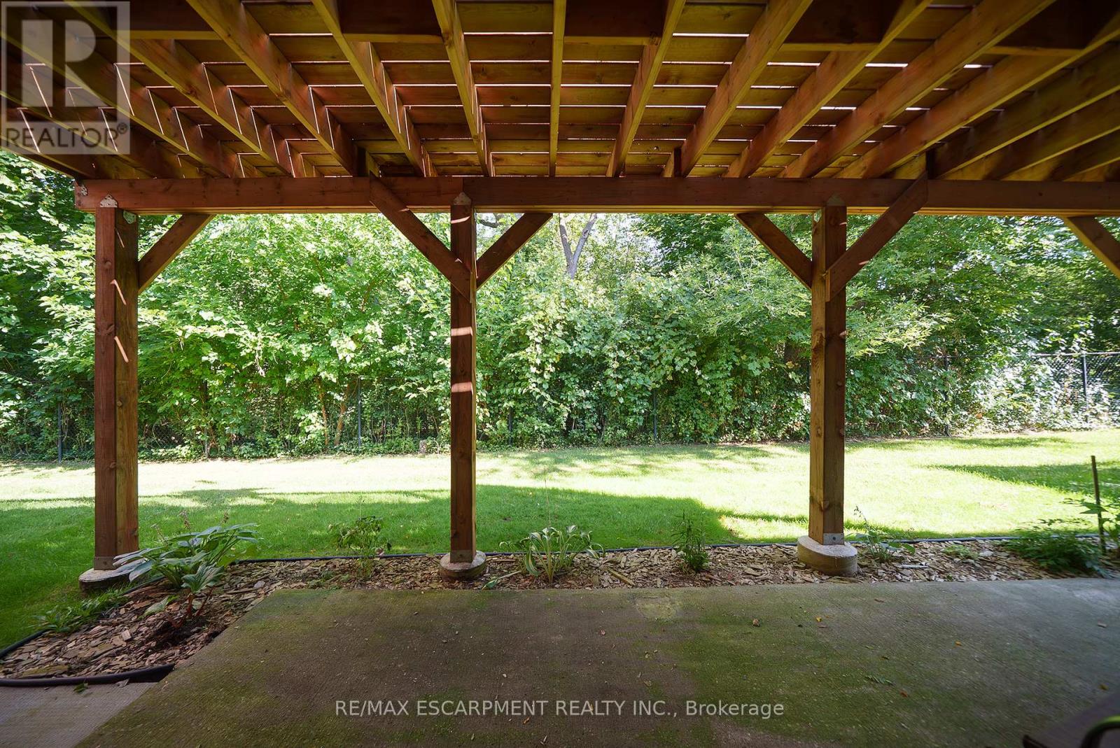 8 - 24 Hardy Road, Brantford, Ontario  N3T 5K6 - Photo 32 - X12442223