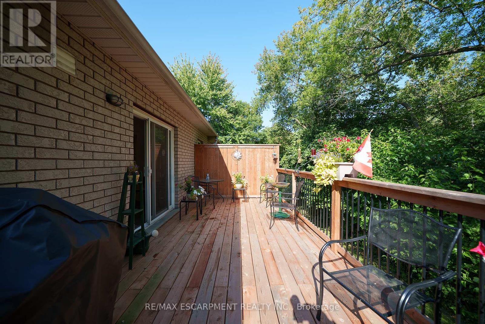 8 - 24 Hardy Road, Brantford, Ontario  N3T 5K6 - Photo 7 - X12442223
