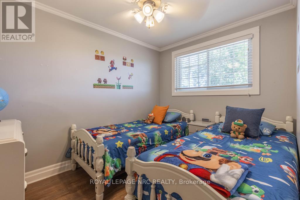4510 Mitchell Avenue, Niagara Falls (Morrison), Ontario  L2E 6R7 - Photo 16 - X12442231