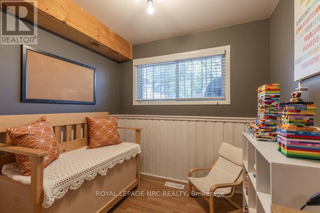 4510 Mitchell Avenue, Niagara Falls (Morrison), Ontario  L2E 6R7 - Photo 21 - X12442231