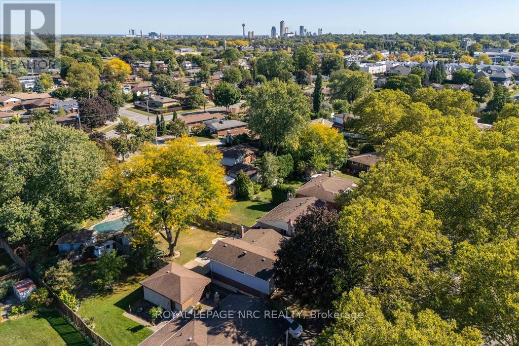 4510 Mitchell Avenue, Niagara Falls (Morrison), Ontario  L2E 6R7 - Photo 31 - X12442231