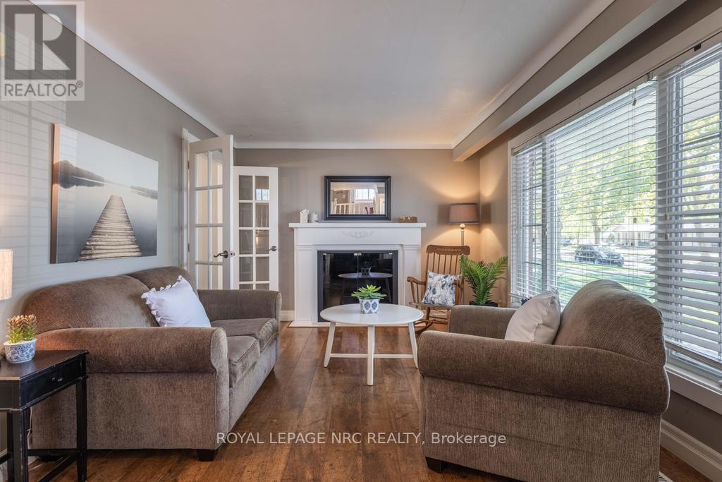 4510 Mitchell Avenue, Niagara Falls (Morrison), Ontario  L2E 6R7 - Photo 6 - X12442231