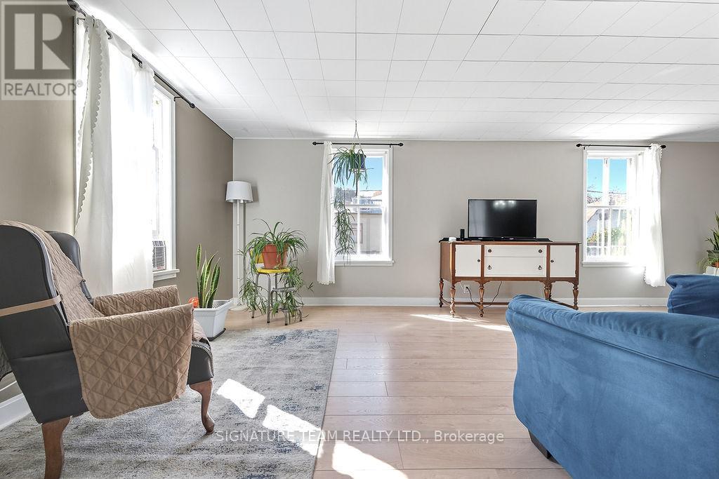 201 Welland Street, Pembroke, Ontario  K8A 5Y2 - Photo 19 - X12442274