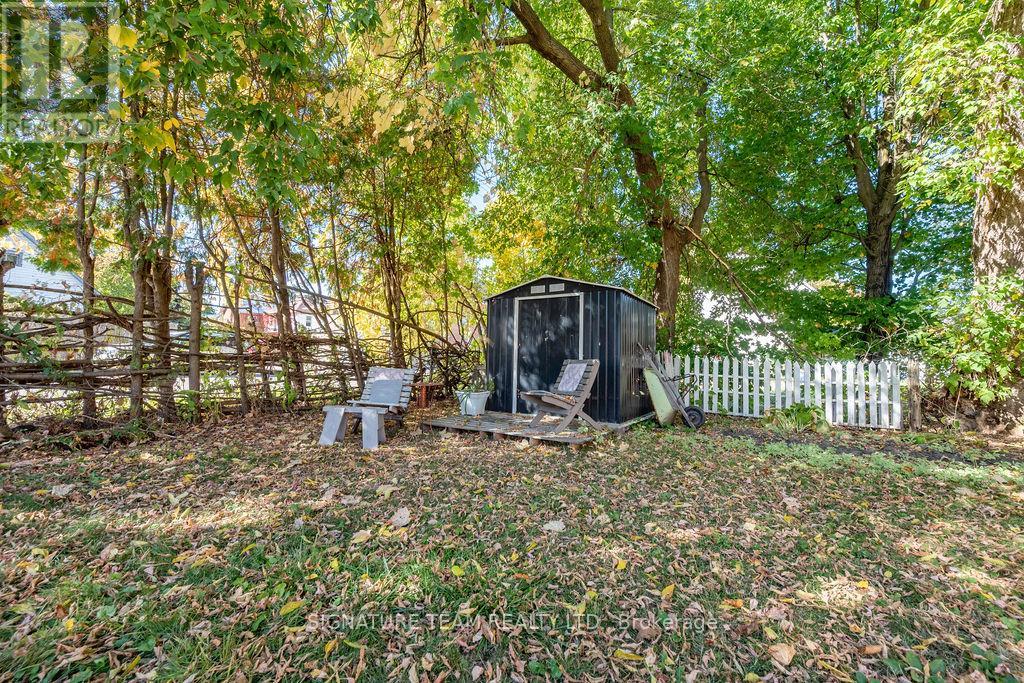 201 Welland Street, Pembroke, Ontario  K8A 5Y2 - Photo 4 - X12442274