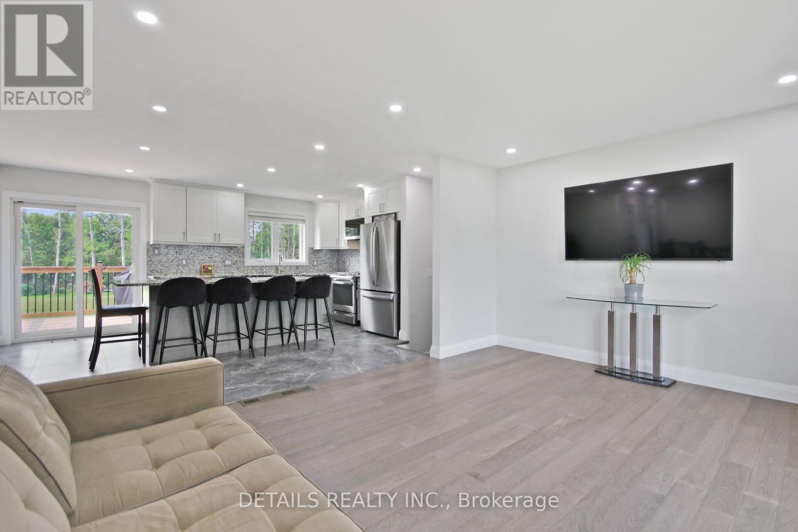 2708 Bekkers Court, Ottawa, Ontario  K0A 2P0 - Photo 14 - X12442262
