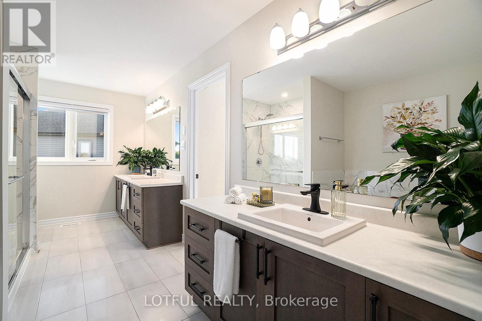 71 Aridus Crescent, Ottawa, Ontario  K2S 2L3 - Photo 16 - X12442322