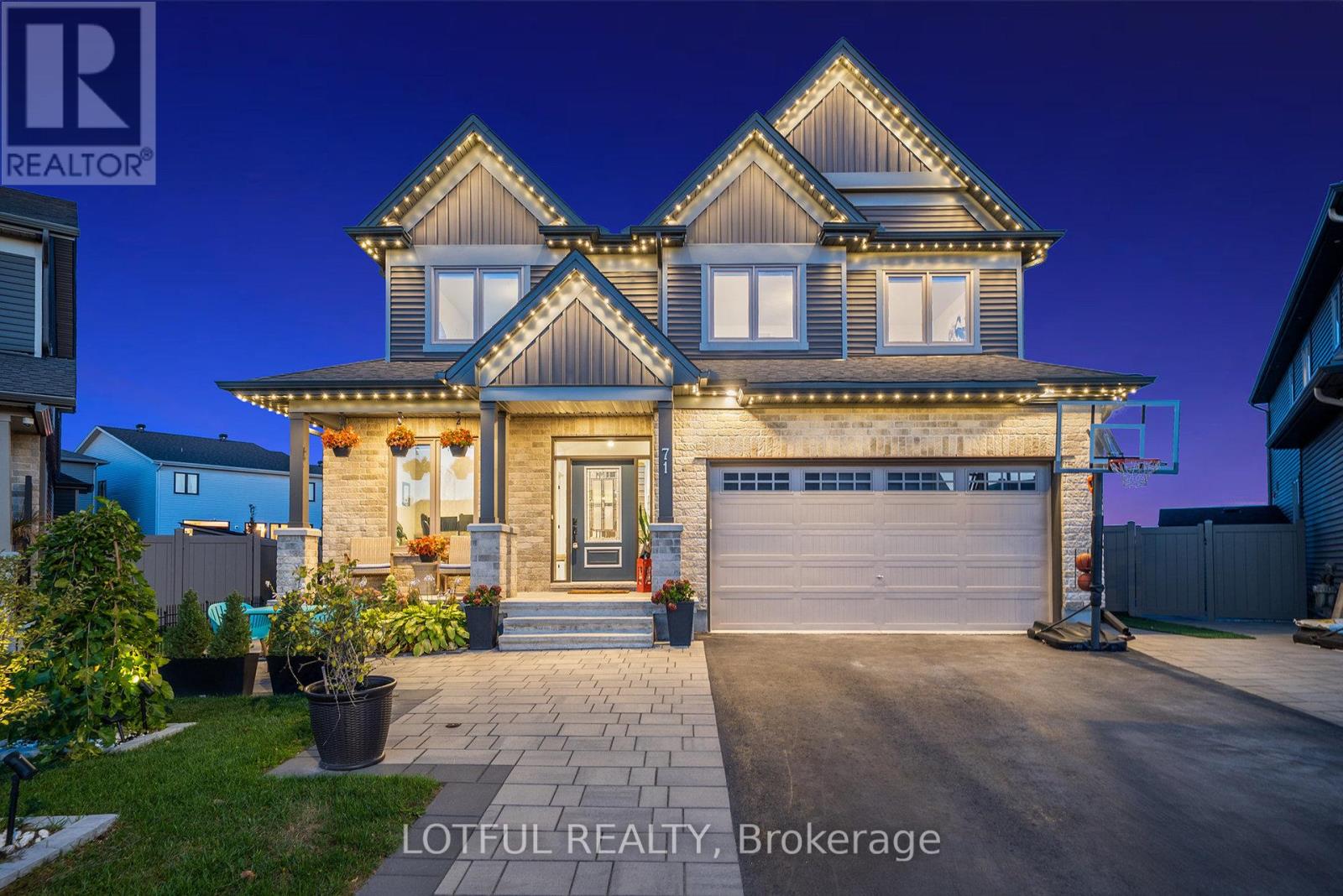 71 Aridus Crescent, Ottawa, Ontario  K2S 2L3 - Photo 2 - X12442322