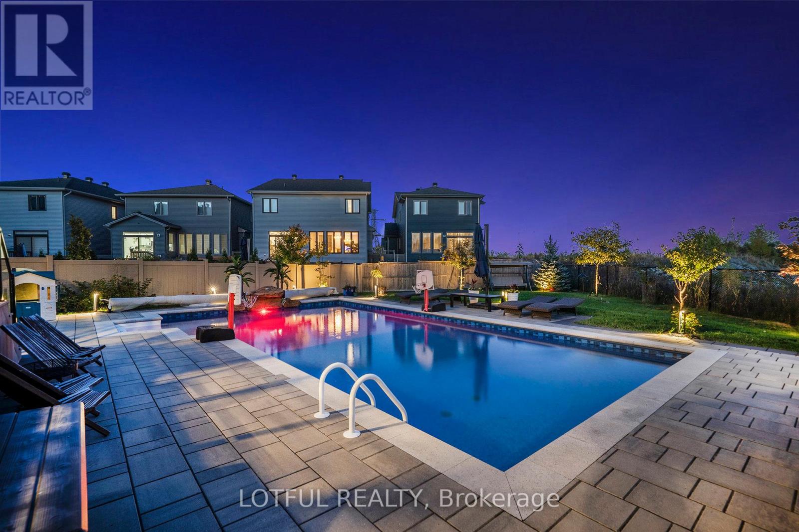 71 Aridus Crescent, Ottawa, Ontario  K2S 2L3 - Photo 30 - X12442322