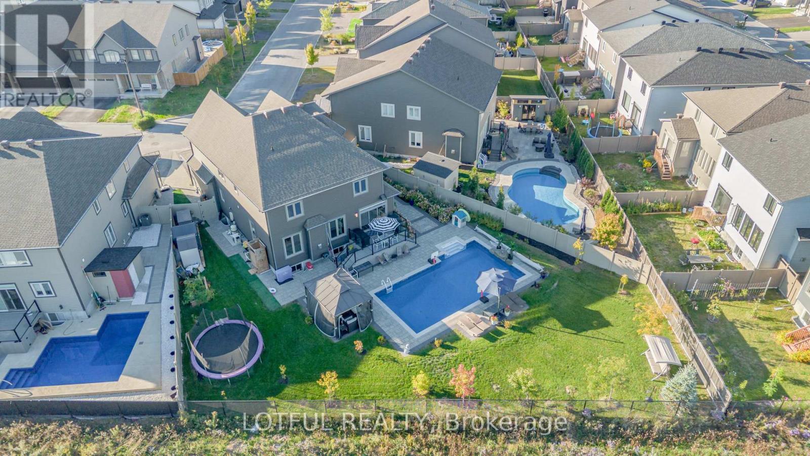 71 Aridus Crescent, Ottawa, Ontario  K2S 2L3 - Photo 34 - X12442322
