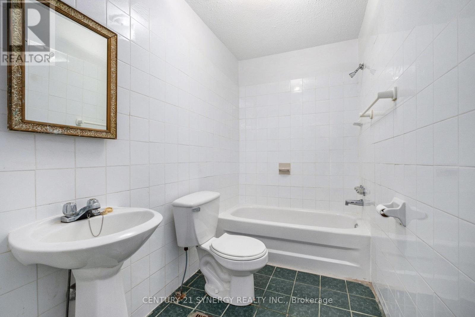 864 Weedmark Road, Merrickville-Wolford, Ontario  K0G 1G0 - Photo 22 - X12442327