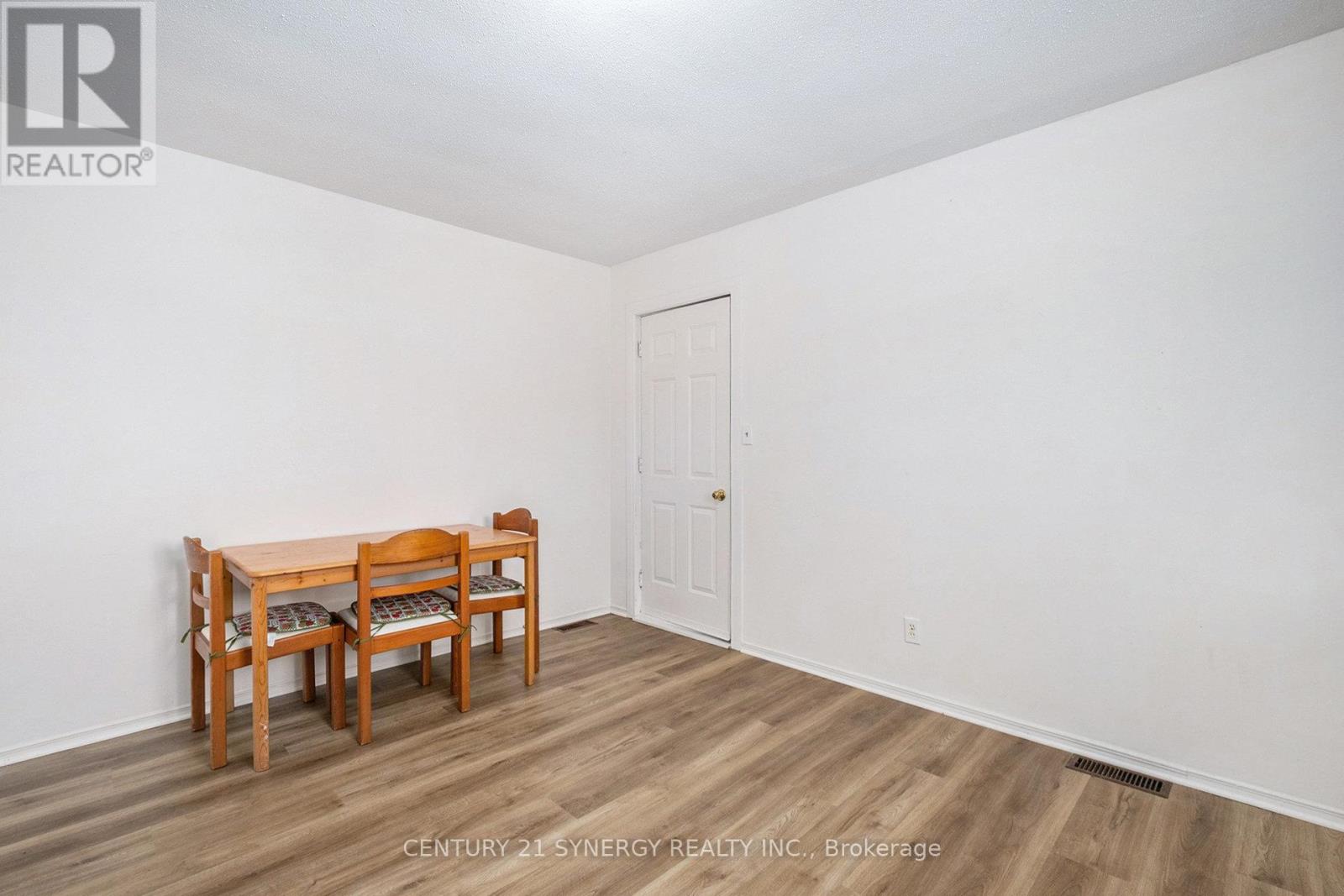 864 Weedmark Road, Merrickville-Wolford, Ontario  K0G 1G0 - Photo 8 - X12442327