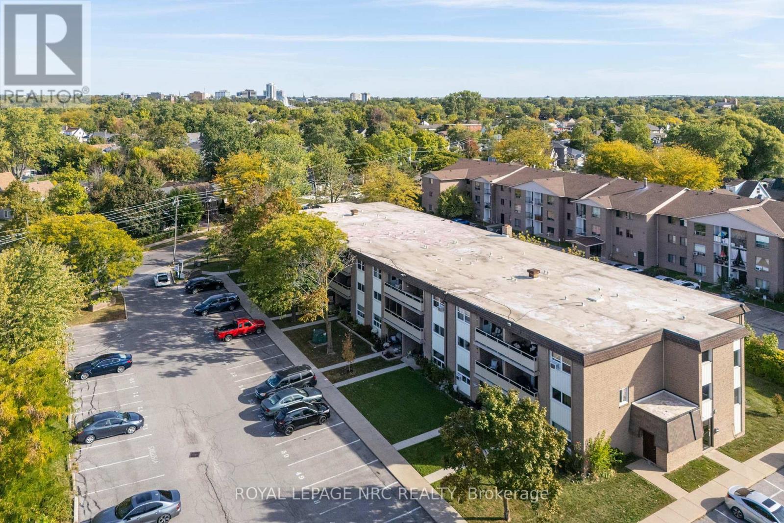 207 - 41 Rykert Street, St. Catharines (Western Hill), Ontario  L2S 3A4 - Photo 2 - X12442269