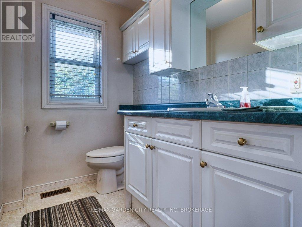 3814 Eleventh Street, Lincoln (Lincoln-Jordan/vineland), Ontario  L0R 1S0 - Photo 32 - X12442314