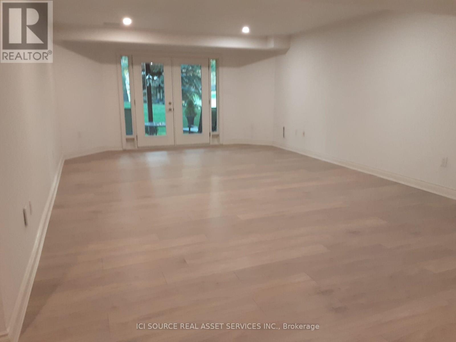 72 Tuscany Grande, New Tecumseth, Ontario  L9R 0E2 - Photo 19 - N12439208