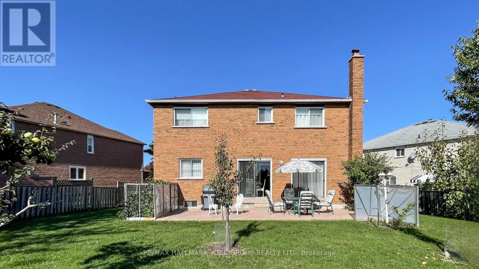 46 Finchley Circle, Markham, Ontario  L3R 8S4 - Photo 43 - N12441715