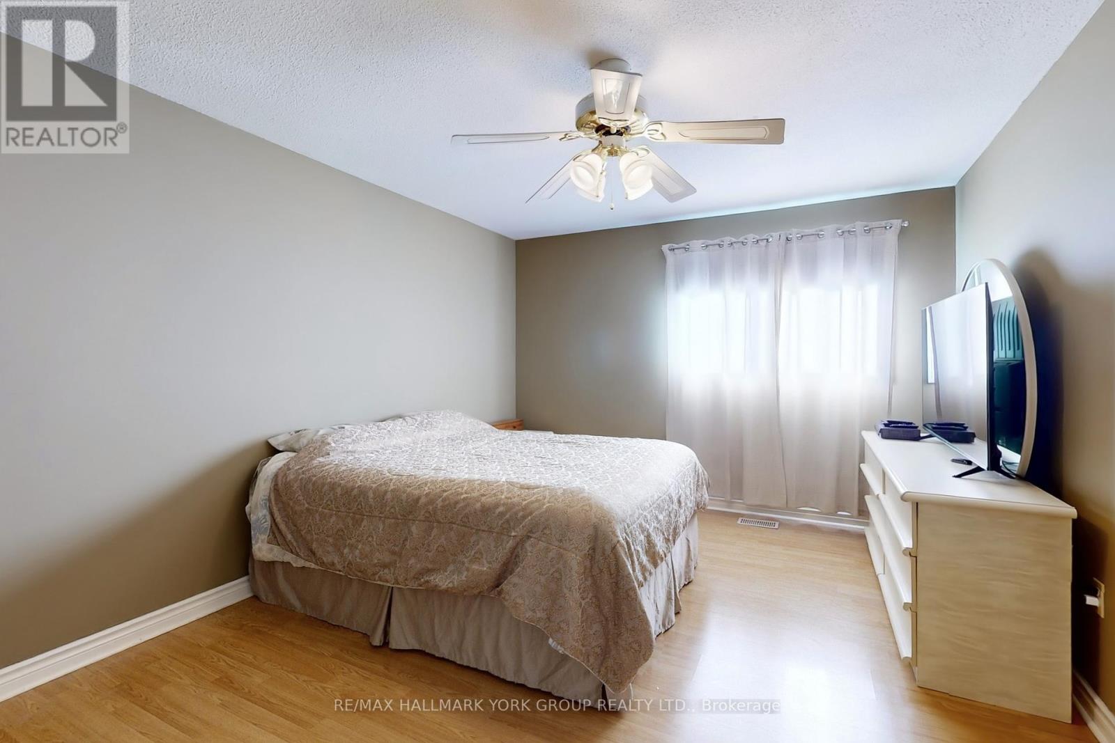 46 Finchley Circle, Markham, Ontario  L3R 8S4 - Photo 37 - N12441715