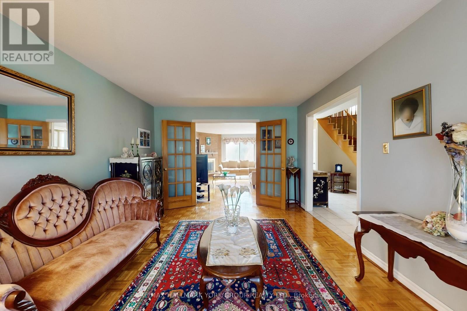 46 Finchley Circle, Markham, Ontario  L3R 8S4 - Photo 7 - N12441715