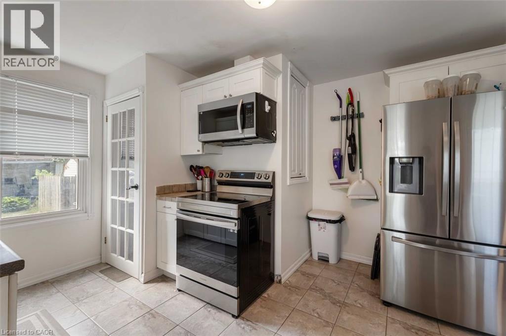 107 Oakdale Avenue, St. Catharines, Ontario  L2P 2L3 - Photo 10 - 40776112