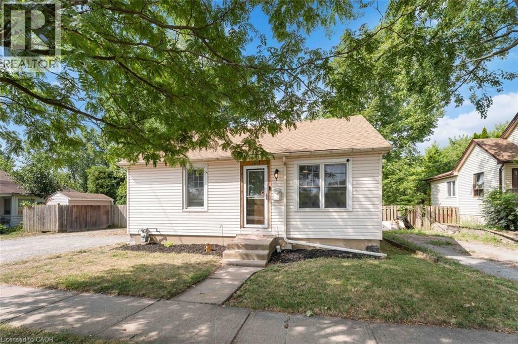 107 Oakdale Avenue, St. Catharines, Ontario  L2P 2L3 - Photo 27 - 40776112