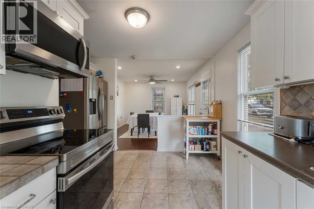 107 Oakdale Avenue, St. Catharines, Ontario  L2P 2L3 - Photo 6 - 40776112