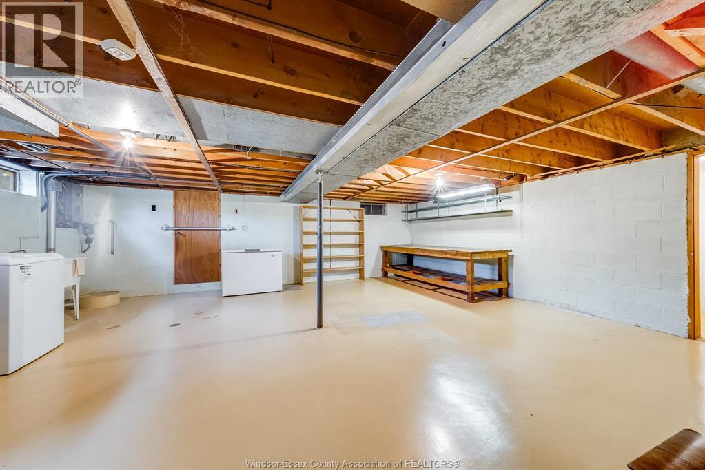 744 Lynn, Windsor, Ontario  N9G 1G7 - Photo 31 - 25025193