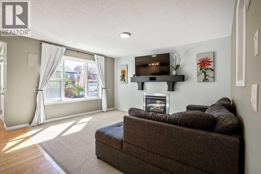 275 Cougar Plateau Way Sw, Calgary, Alberta  T3H 5S2 - Photo 5 - A2251412