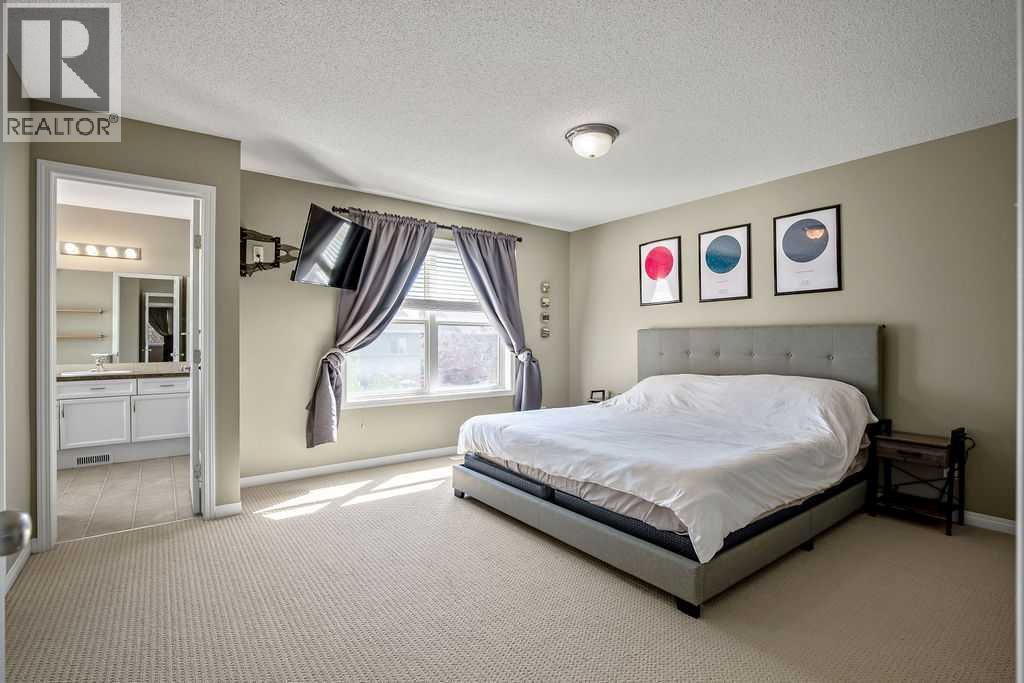 275 Cougar Plateau Way Sw, Calgary, Alberta  T3H 5S2 - Photo 14 - A2251412