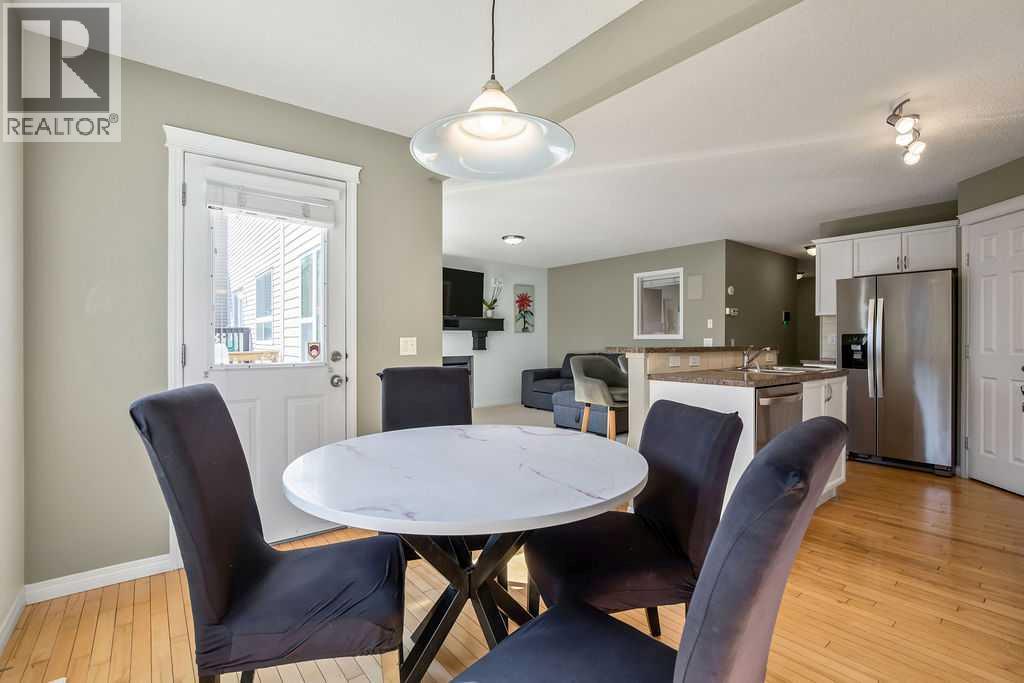 275 Cougar Plateau Way Sw, Calgary, Alberta  T3H 5S2 - Photo 9 - A2251412
