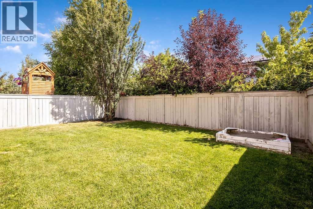 275 Cougar Plateau Way Sw, Calgary, Alberta  T3H 5S2 - Photo 31 - A2251412