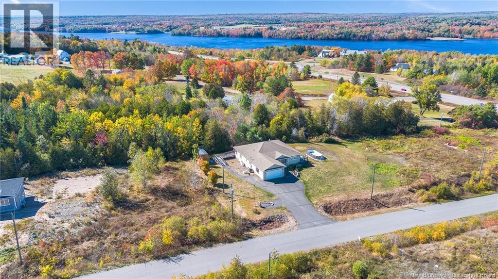 10 Whitetail Street, Lower Kingsclear, New Brunswick  E3E 0E7 - Photo 3 - NB127878