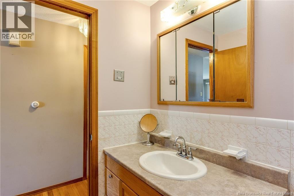 44 Fernwood Avenue, Moncton, New Brunswick  E1A 2W4 - Photo 29 - NB127873